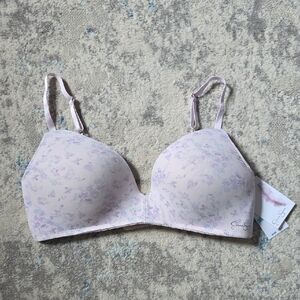 NWT Jessica Simpson 38C Wirefree‎ Lightly Lined Floral Bra